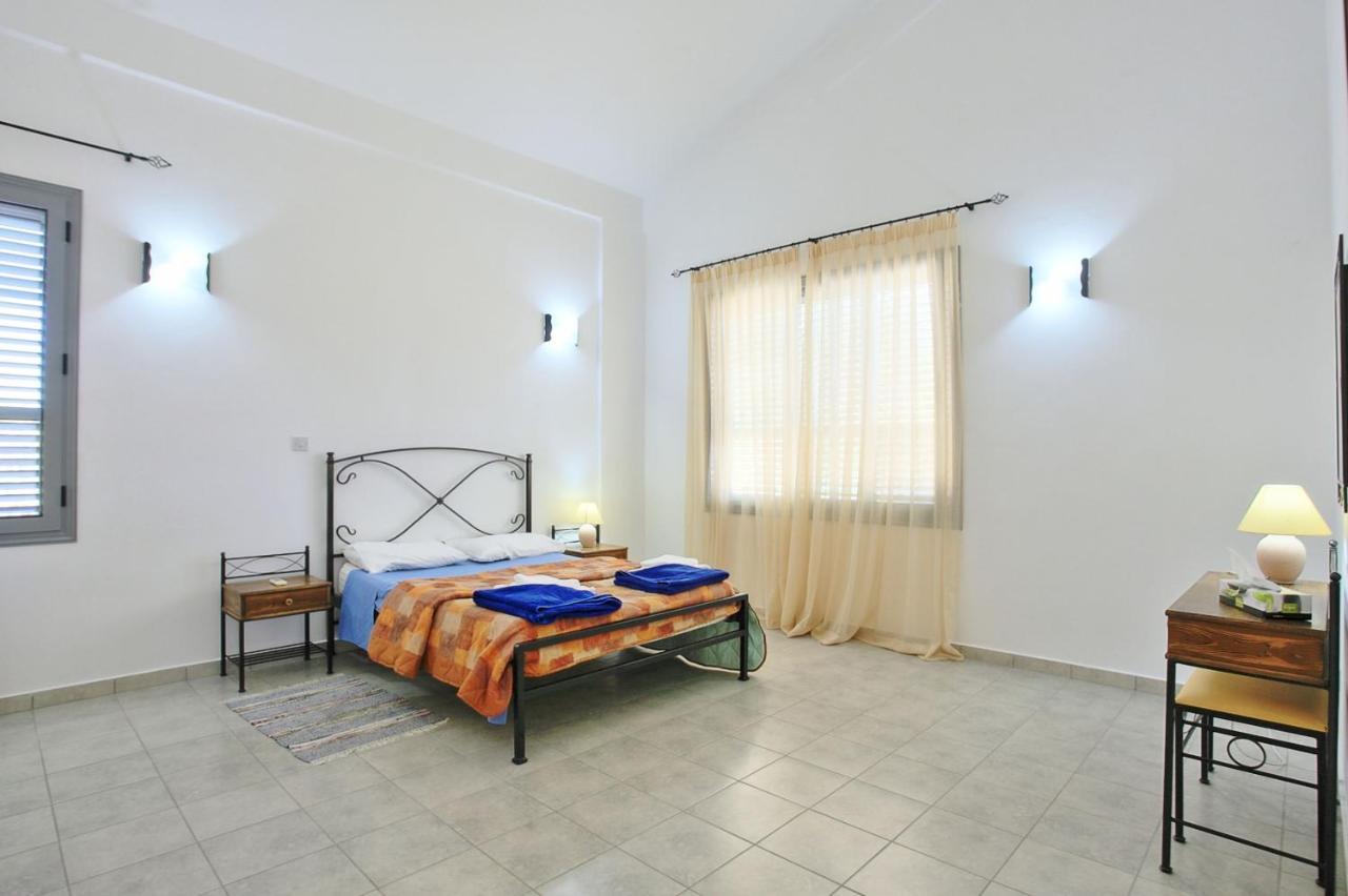 Villa Sophia Latchi Polis Bagian luar foto